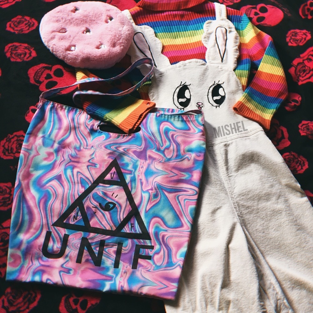 UNIF • Melt Tote